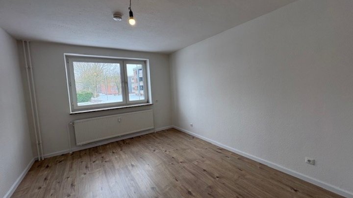 Eine Kaltmiete geschenkt: Bezugsfertige 3-Zimmerwohnung in Brunsbüttel! Otto Stöben GmbH