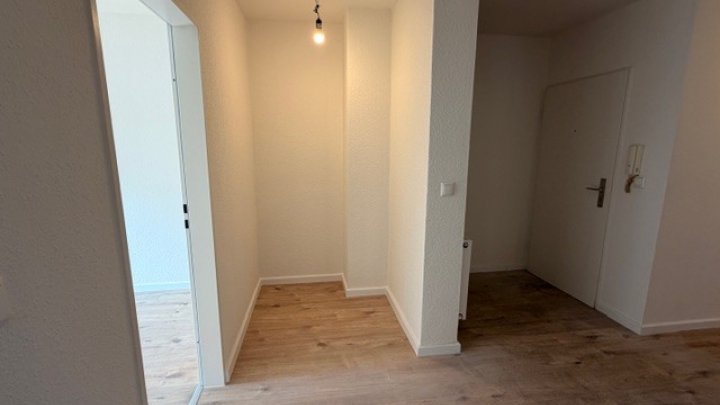 Eine Kaltmiete geschenkt: Sanierte 3-ZW im Kurt-Schumacher-Ring 17 in Brunsbüttel! Otto Stöben GmbH