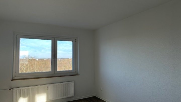 Frisch sanierte 4-ZW in der Helsinkistr. 92 in Kiel zu vermieten! Otto Stöben GmbH