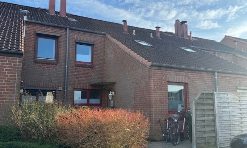 Ihr neues Zuhause: Reihenmittelhaus in Schönberg zu vermieten - OTTO STÖBEN GmbH