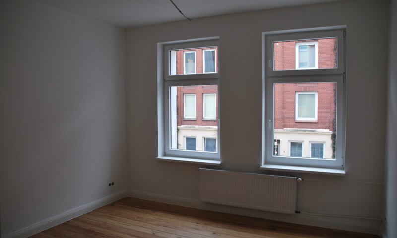 2-Zimmer-Wohnung mit Balkon in der Bahnhofstr. 24 in Kiel zu vermieten! Otto Stöben GmbH