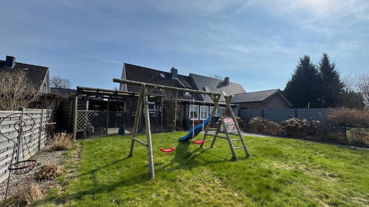 Attraktive Doppelhaushälfte mit Bauplatz in Rendsburg - OTTO STÖBEN GmbH