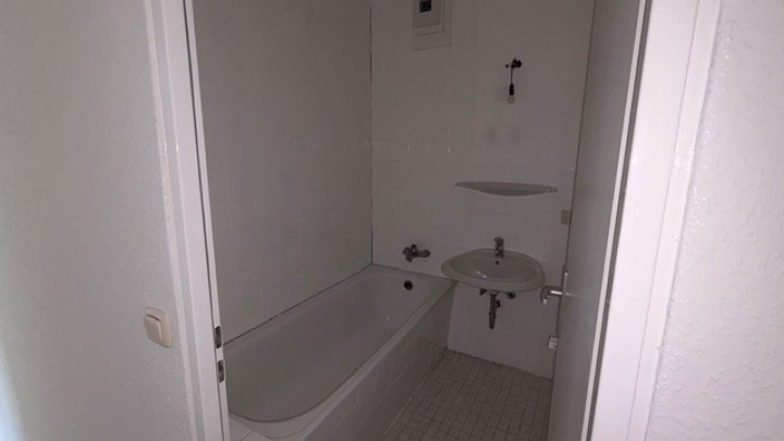 Frisch sanierte 3,5-ZW in der Helsinkistr. 76 in Kiel zu vermieten! Otto Stöben GmbH