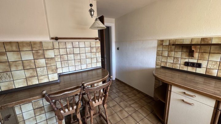 Großzügige 3- Zimmer-Wohnung in der Damschkestr. 35 in Lübeck zu vermieten! Otto Stöben GmbH