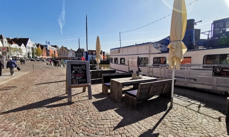 Schiffgastronomie Husum Ahoi! Komm an Bord und sei dein eigener Chef! OTTO STÖBEN!