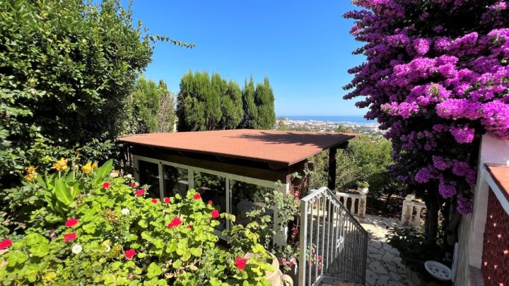 Traumhaftes Haus am Montgo mit grandiosem Meerblick, Pool und Garage